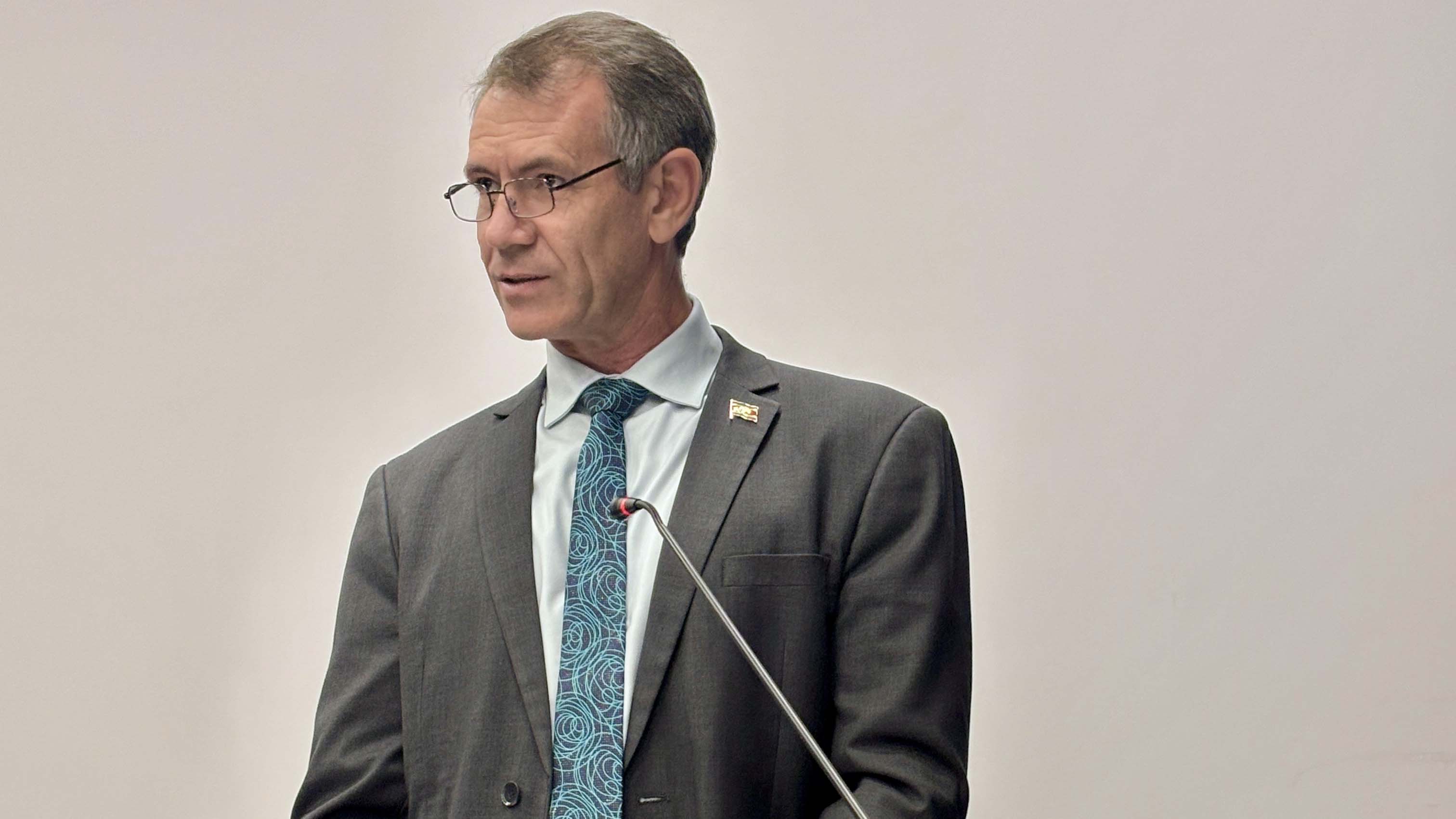 Minister for Finance Neal Rijkenberg. 
